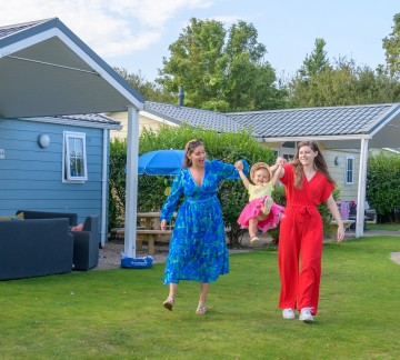 Zwinchalets buiten