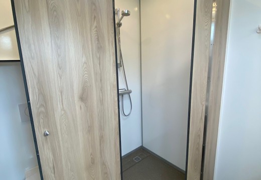 LC plus 629 binnen 5.jpg