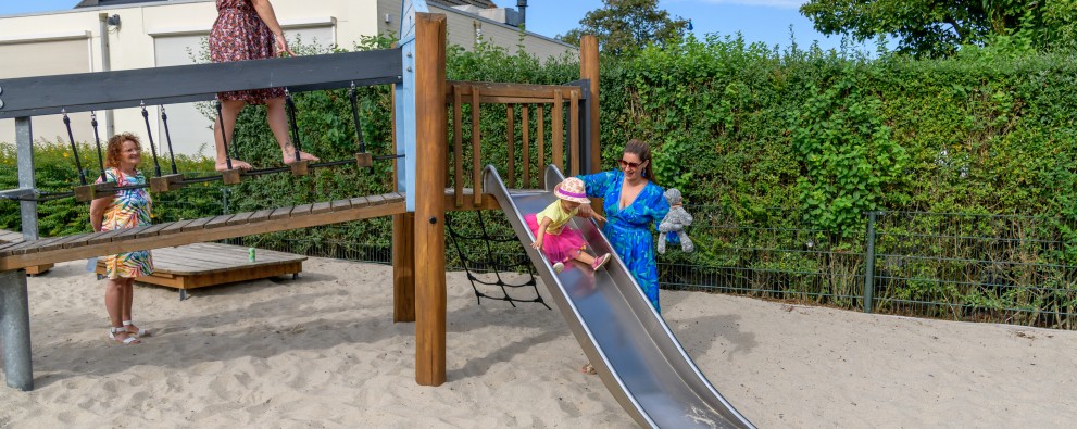 Speeltuin glijbaan